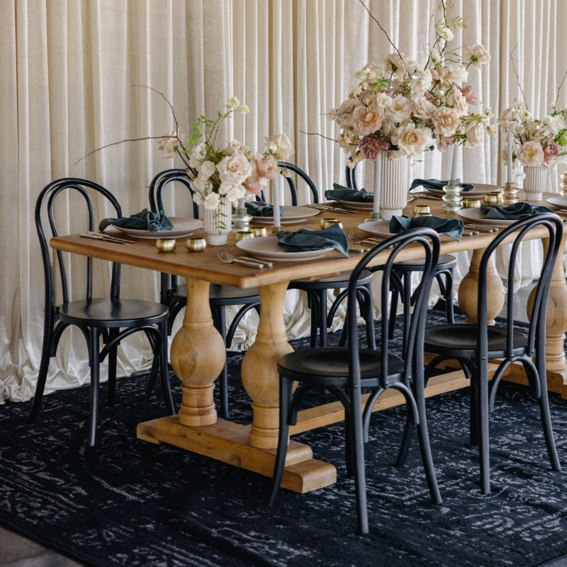 Dining table – US-DTM05